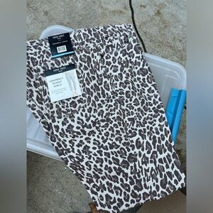 NEW Nine West Leopard print jeans, sz 10